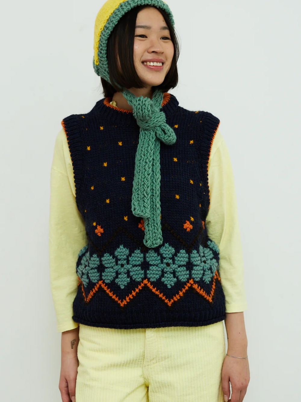 DR BLOOM Jumpy Intarsia knit Vest EUC Blue/Orange Colors Size Medium/Large